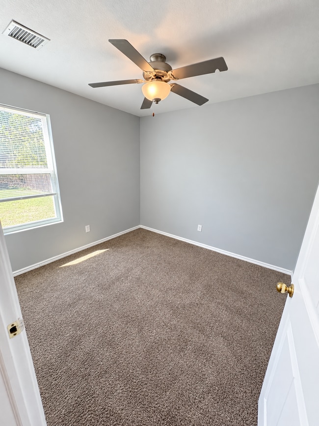 Photo - 1137 N Estelle St