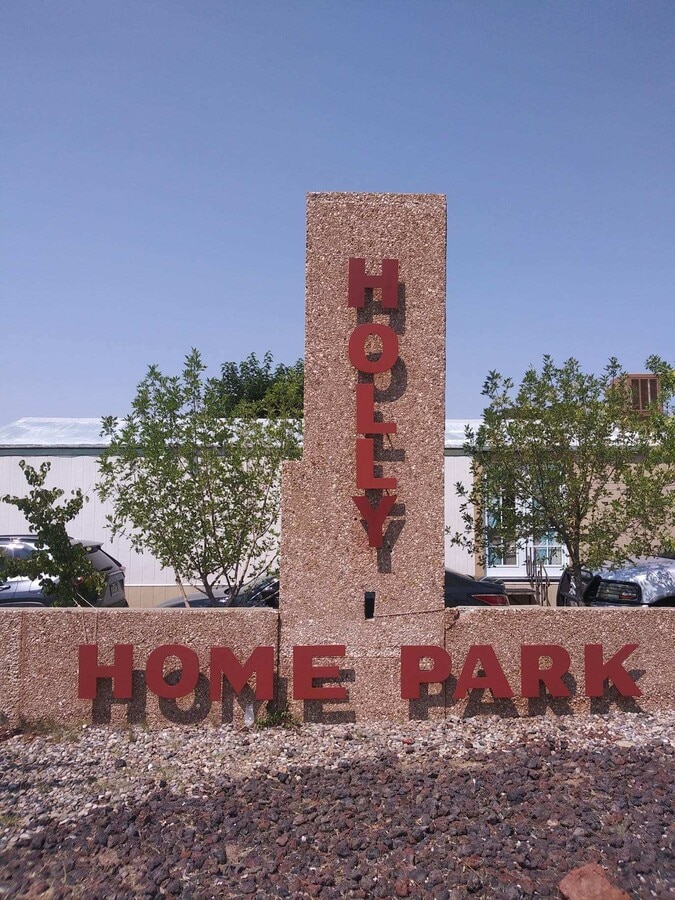 Holly Home Park - Holly Home Park