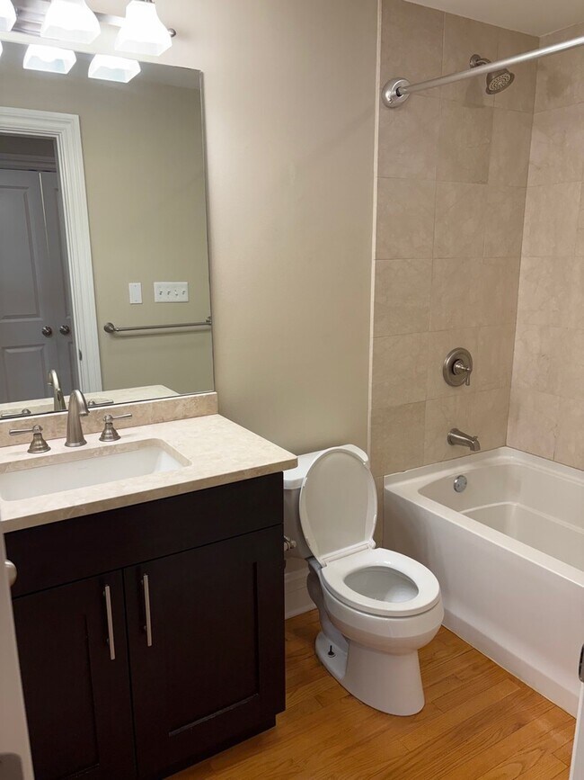 Photo - 838 Judson Ave