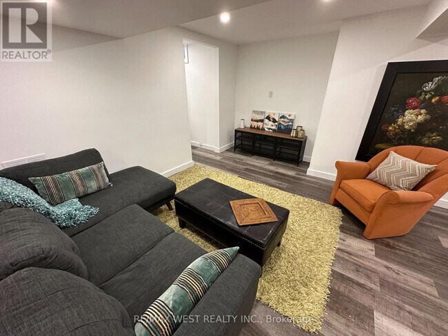 Photo - 237 Mullen Dr