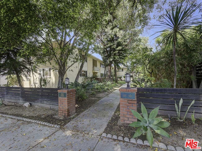 Photo - 1217 N Crescent Heights Blvd Condo Unit C