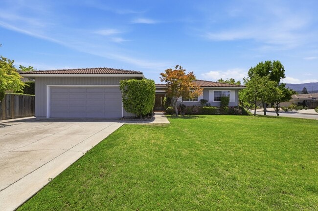 Building Photo - Single-Story Charm Near Parks, Trails and Top-Rated Schools!