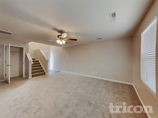 Photo - 1711 Sawtooth Ct