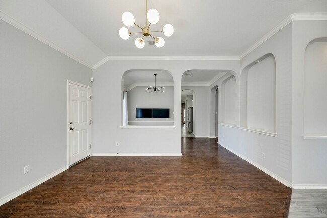 Photo - 2916 Alsatia Dr