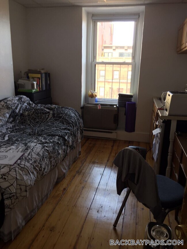 Photo - 405 Beacon St Unit 15