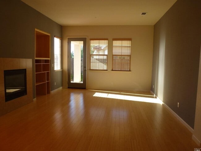 Photo - 3273 Inwood Pl