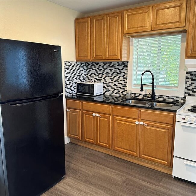 Photo - 1321 Harris Hill Rd