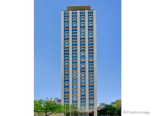 Photo - 1550 N Lake Shore Dr Condo Unit 3G