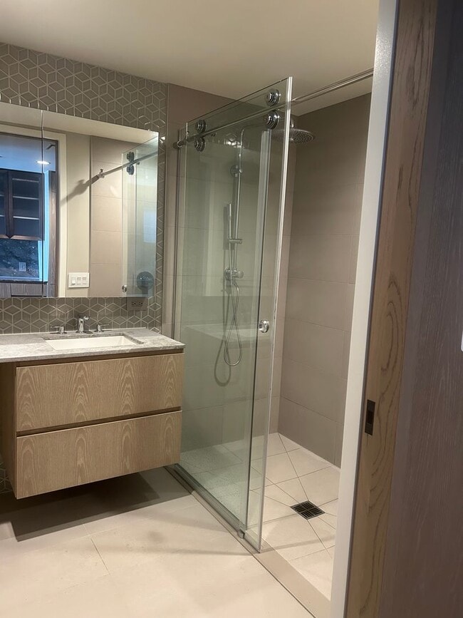 Photo - Luxury Unfurnished Studio with 1 Parking