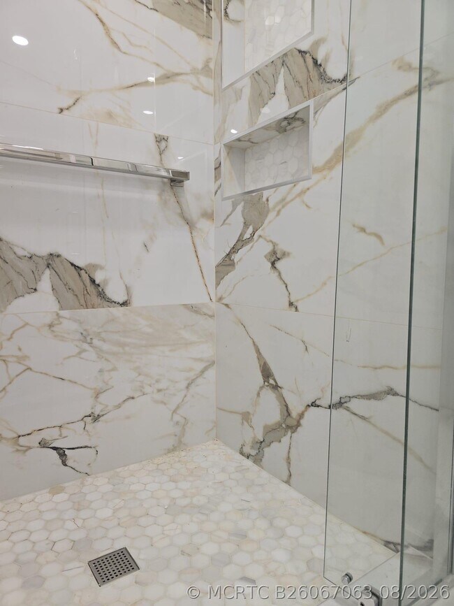 Photo - 215 Normandy Ln Unit 215