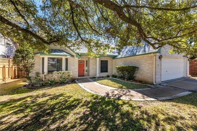 Photo - 15831 W Dorman Dr House