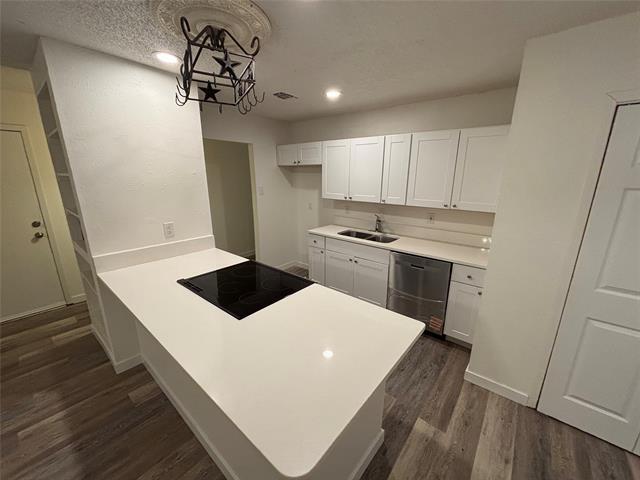 Photo - 536 Normandy Ln