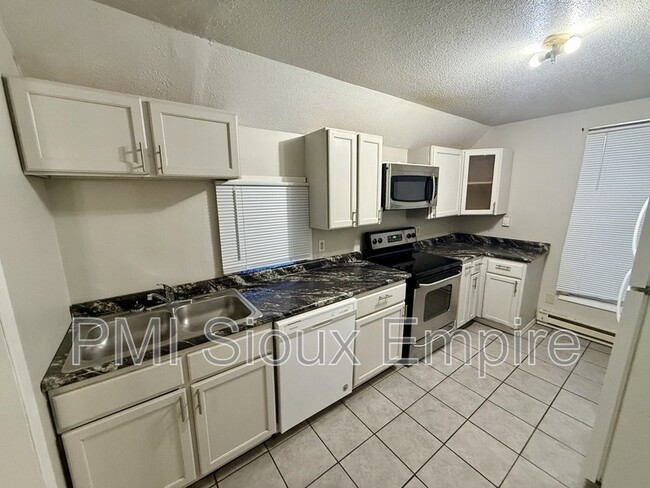 Photo - 609 S Spring Ave Unidad 2
