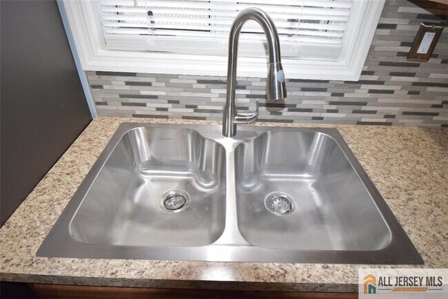 Photo - 99 Main St Unit E