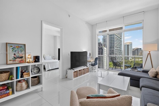 Photo - 500 Brickell Ave Unidad 1100
