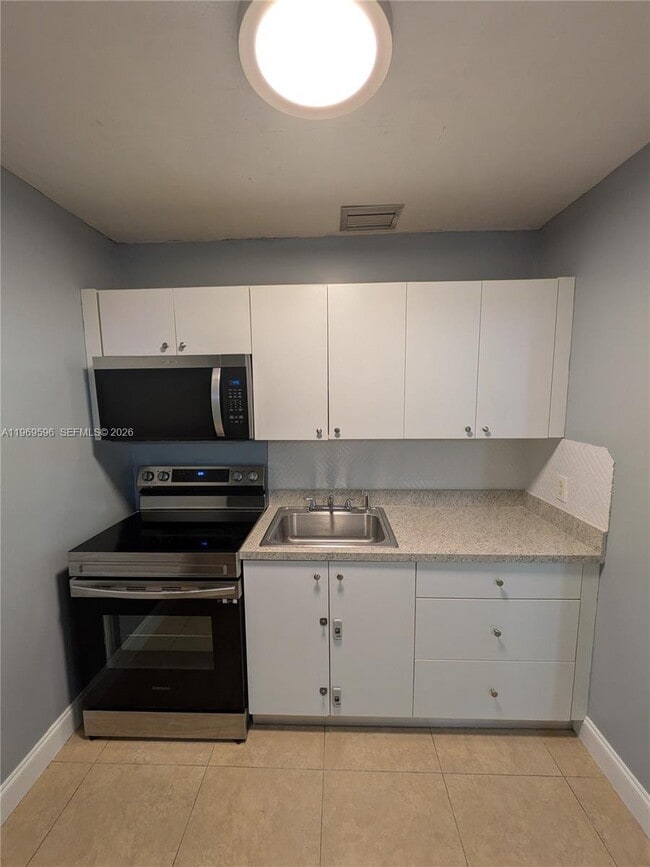 Photo - 5820 NW 14th Ct