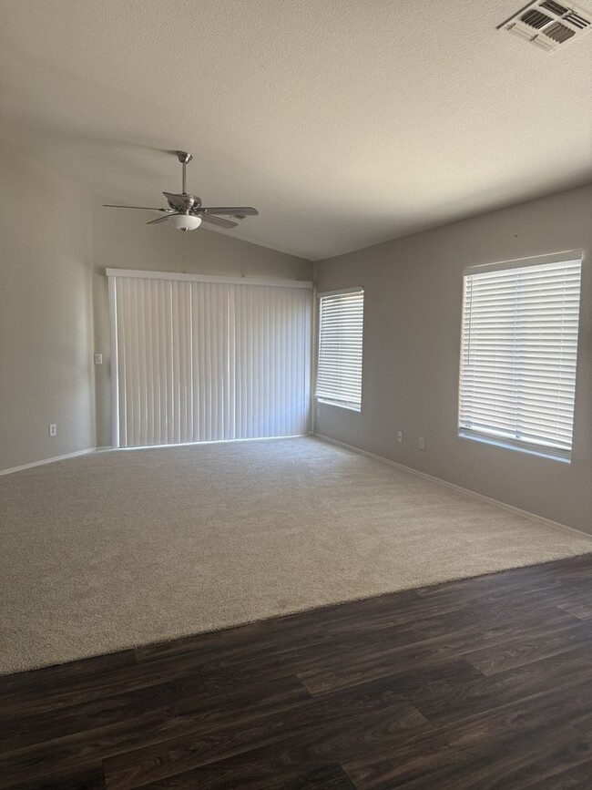 Photo - 4 Bedroom in San Tan Ranch, Gilbert!
