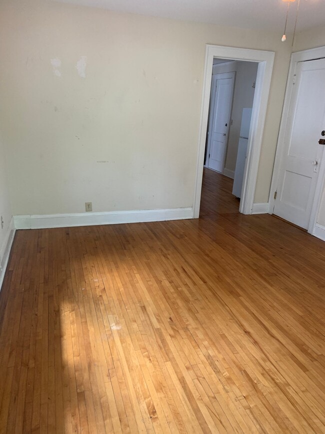 Photo - 1720 Ashland Ave Unit 7