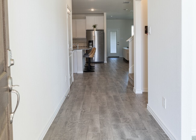 Photo - 8125 Danny Scarth Ln