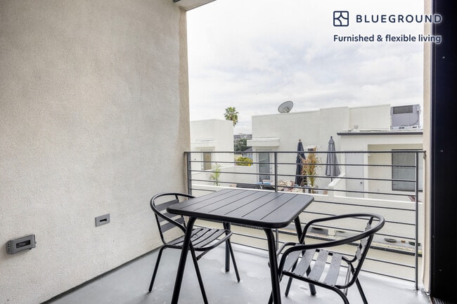 Photo - 3667 Keystone Av Unidad FL4-ID1190