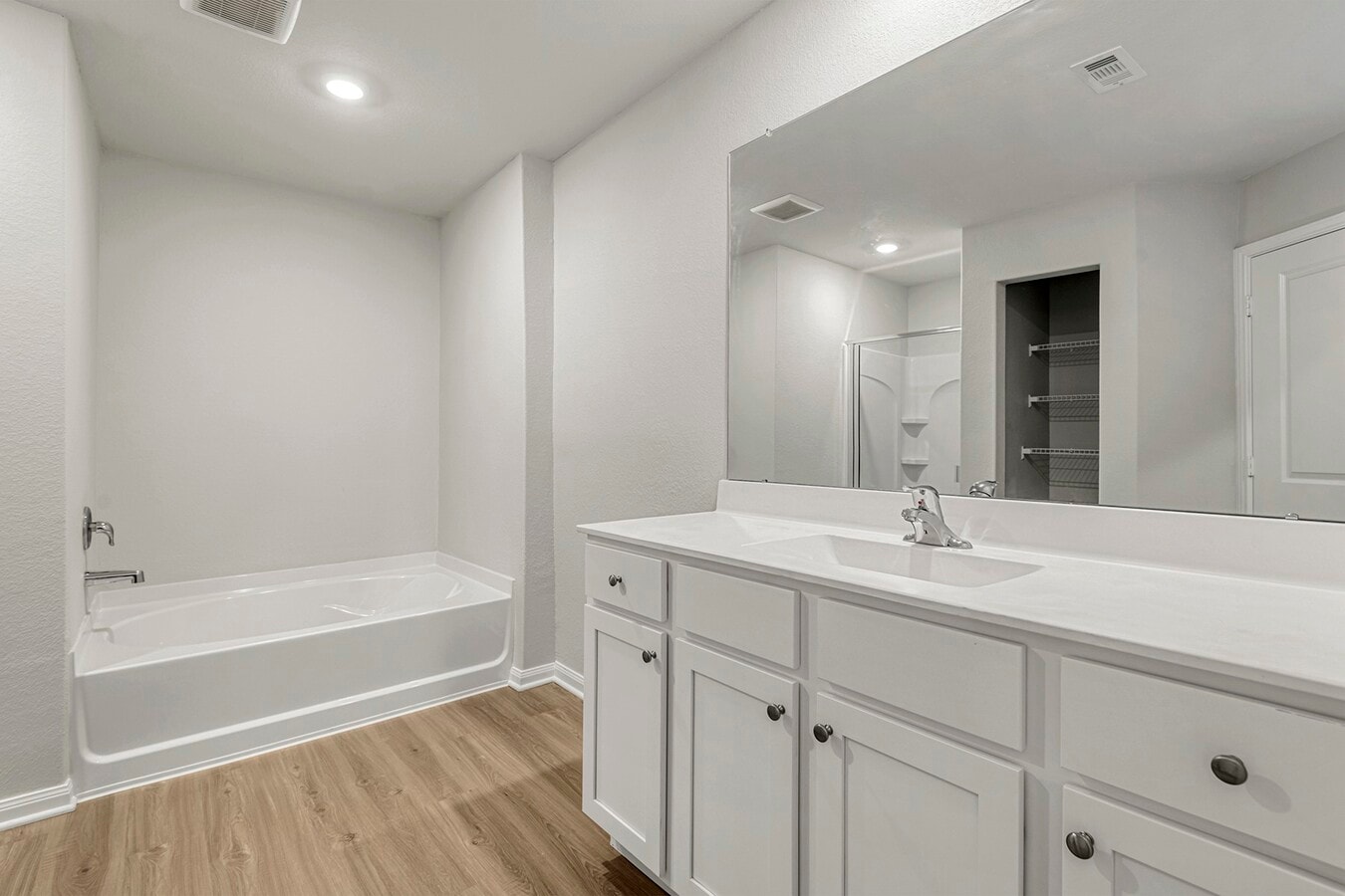 Photo - 21680 Lotus Elm St