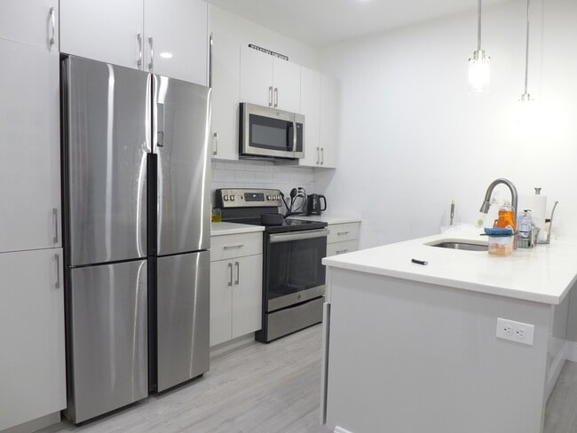 Photo - 136 Northampton St