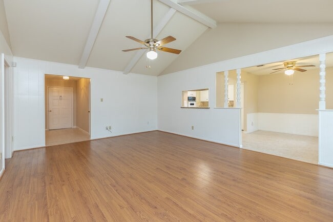 Photo - 2623 Longleaf Pines Ln