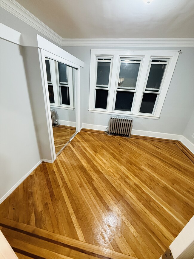 Photo - 15 Finlay Pl