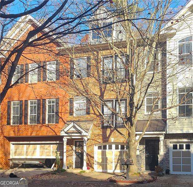 Building Photo - 5510 Glenridge Park NE