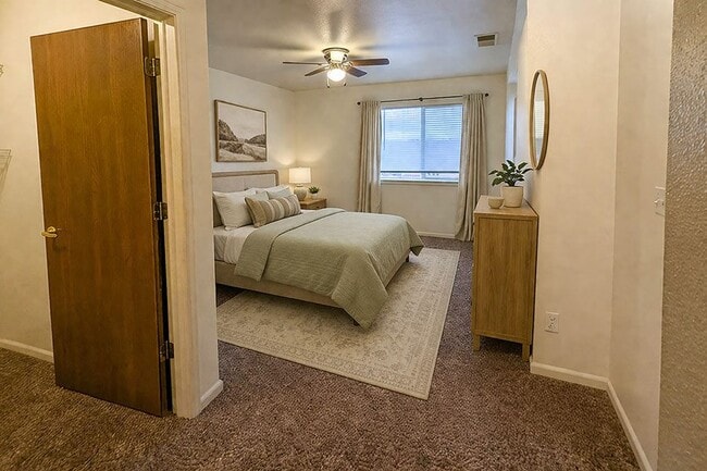 Photo - Eagles Nest Apartments