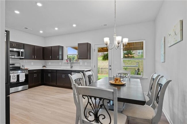 Photo - 229 Dupont Dr