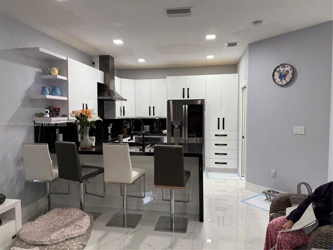 Photo - 11300 SW 236 Ln