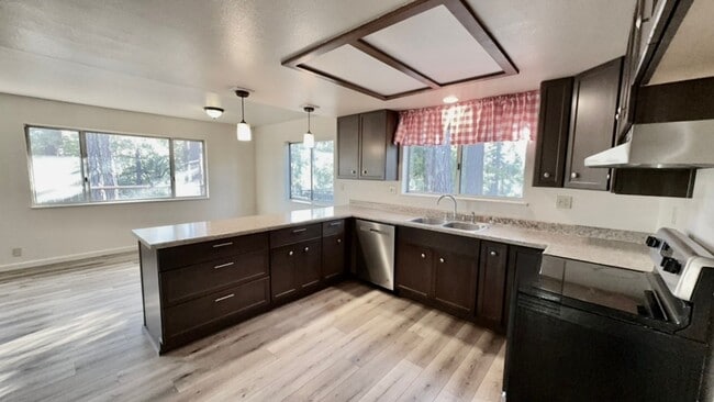 Photo - RURAL GRASS VALLEY PROPERTY