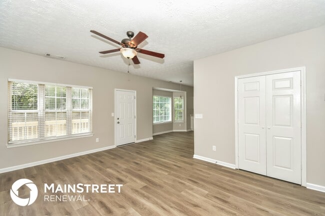 Photo - 480 Burdett Ridge Ct