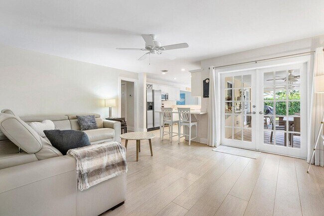 Photo - 4690 Palo Verde Dr