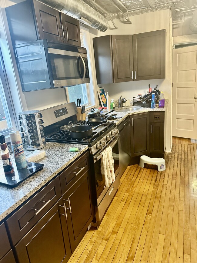 Photo - 2216 W 24th St