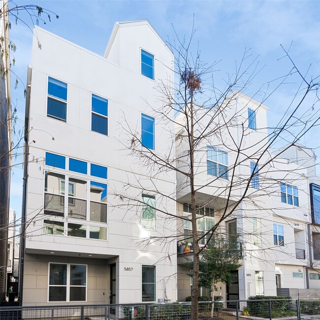 Photo - 5857 E Post Oak Ln