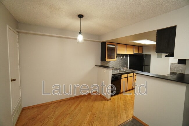 Photo - 4400 S Quebec St Unidad B-205