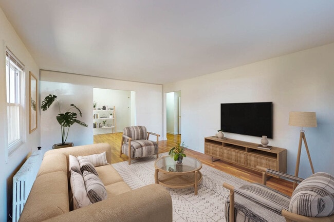 Dining/Living room - River Terrace Gardens Apartments