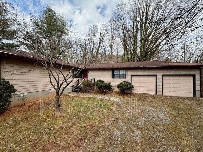 Building Photo - 131 Upper Grassy Branch Rd