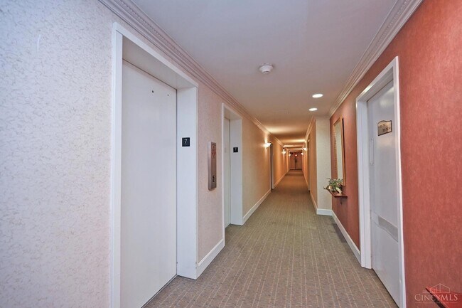Photo - 1815 William Howard Taft Rd