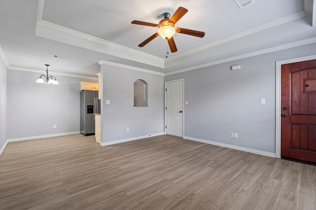 Building Photo - Hatcher-1118 (AG*) Unit 1118A Rental
