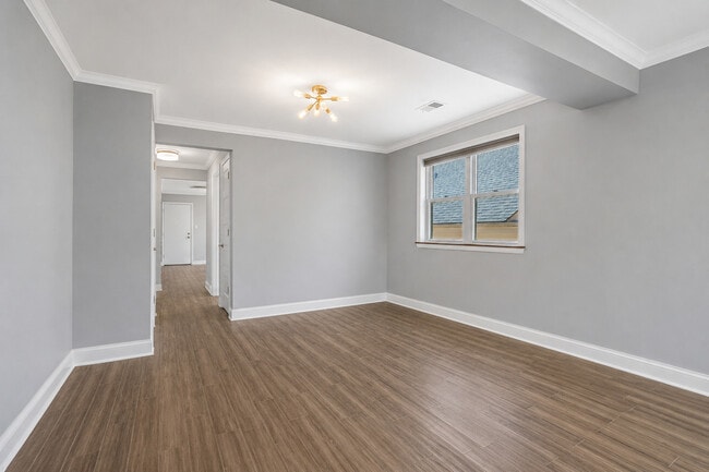 Photo - 3755 N Kostner Ave Unit 3