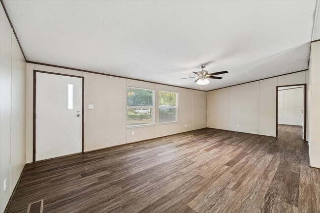 21144 Live Oak St