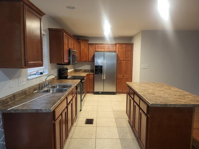 Photo - 1540 Pine View Dr House