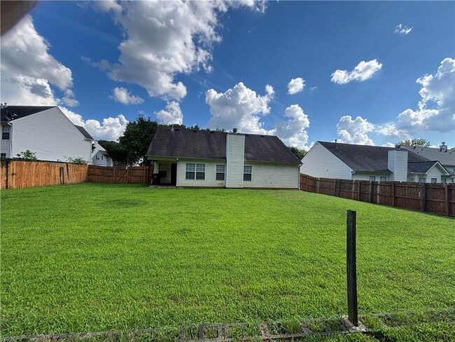 Photo - 3287 Baymount Way