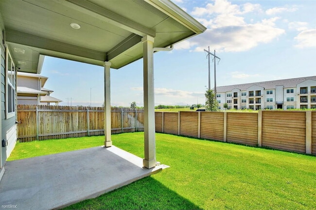 Photo - 121 Fairfax Ave