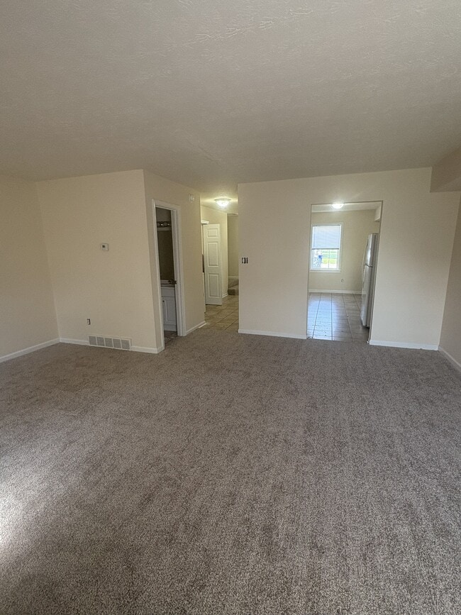 Photo - 1612 Highland Way