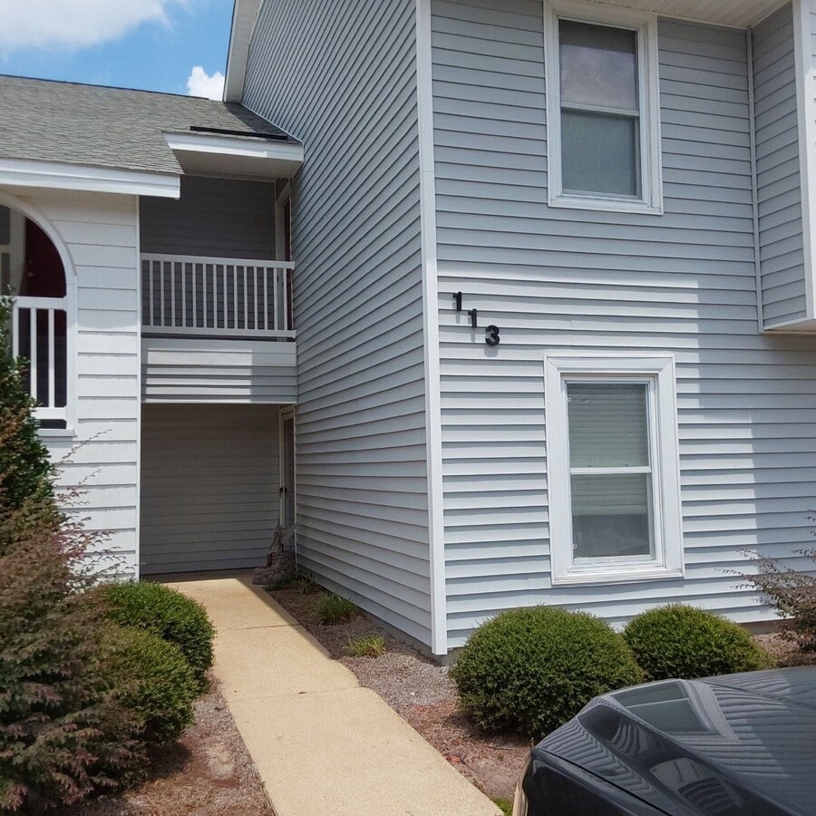 Photo - 113 W Victoria Ct Unit Apartment C