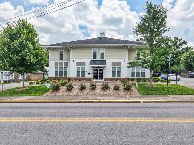 Photo - 1240 Center St